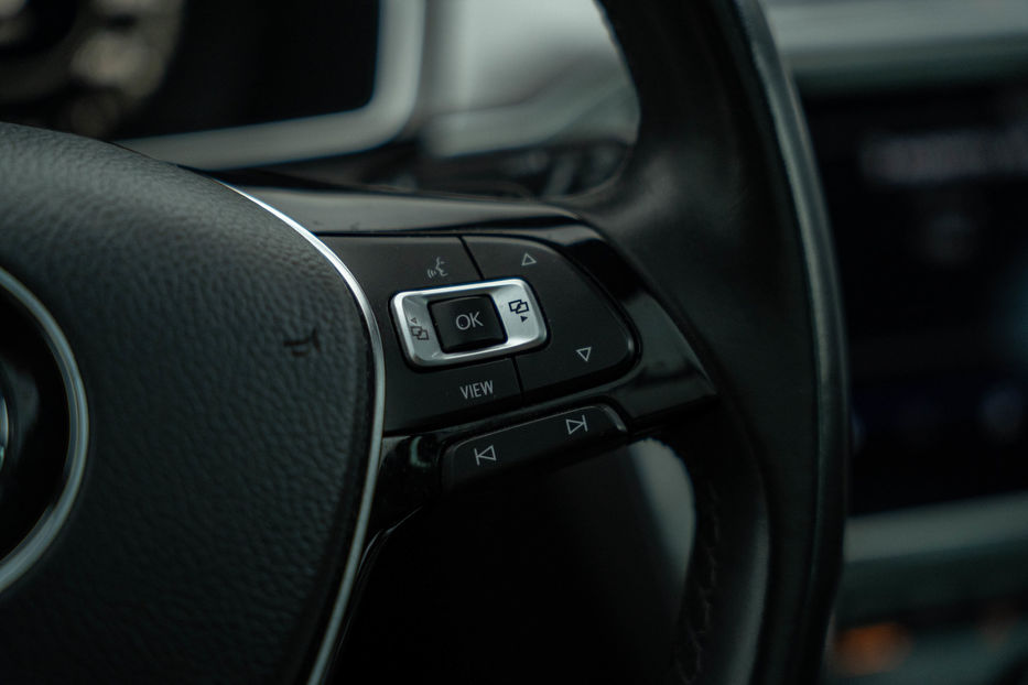 Продам Volkswagen Passat Alltrack 2019 года в Черновцах