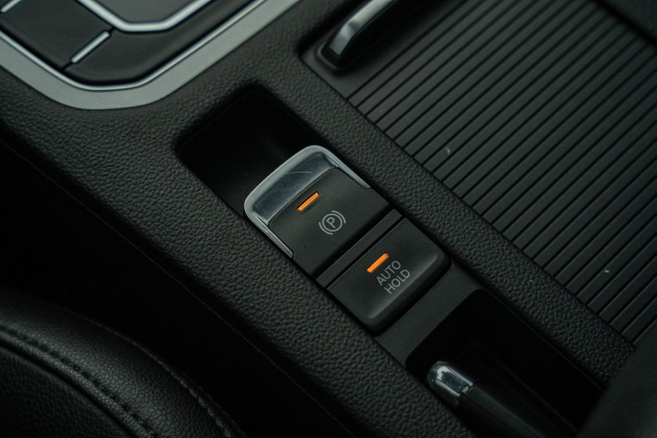 Продам Volkswagen Passat Alltrack 2019 года в Черновцах