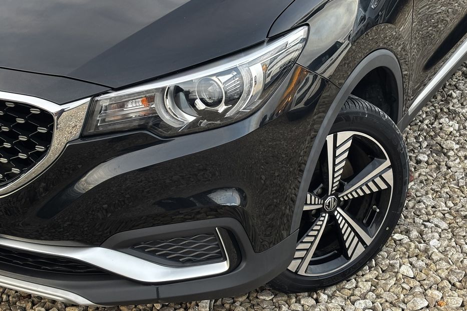 Продам MG ZR ZS EV 44.5 KW авто у Львові  2020 года в Львове