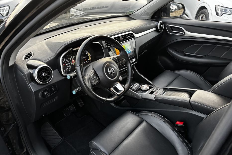 Продам MG ZR ZS EV 44.5 KW авто у Львові  2020 года в Львове