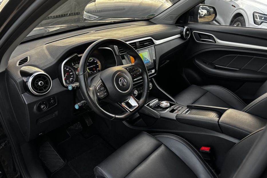 Продам MG ZR ZS EV 44.5 KW авто у Львові  2020 года в Львове