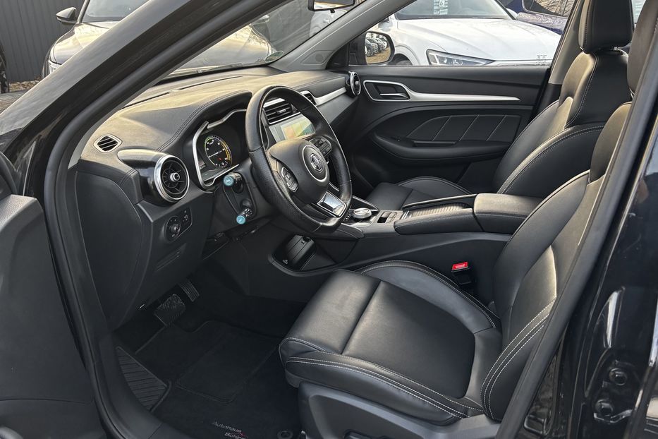 Продам MG ZR ZS EV 44.5 KW авто у Львові  2020 года в Львове