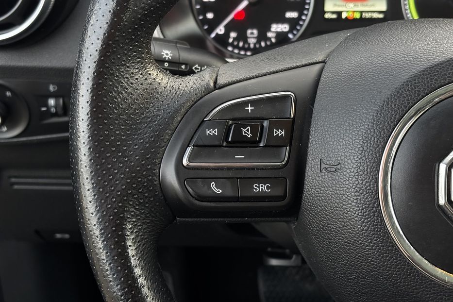 Продам MG ZR ZS EV 44.5 KW авто у Львові  2020 года в Львове