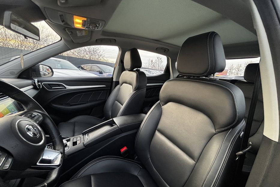 Продам MG ZR ZS EV 44.5 KW авто у Львові  2020 года в Львове