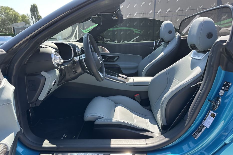 Продам Mercedes-Benz SL-Class 55AMG 4Matic+ 2022 года в Киеве