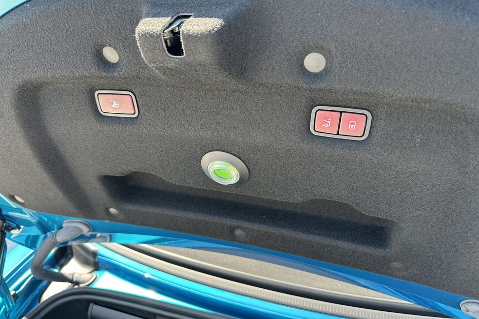 Продам Mercedes-Benz SL-Class 55AMG 4Matic+ 2022 года в Киеве