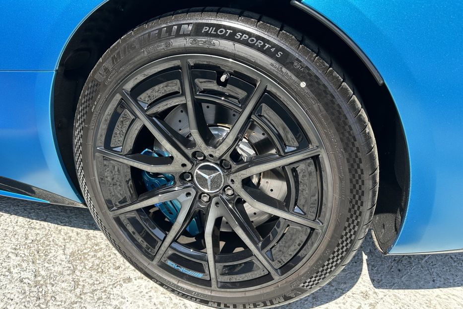 Продам Mercedes-Benz SL-Class 55AMG 4Matic+ 2022 года в Киеве