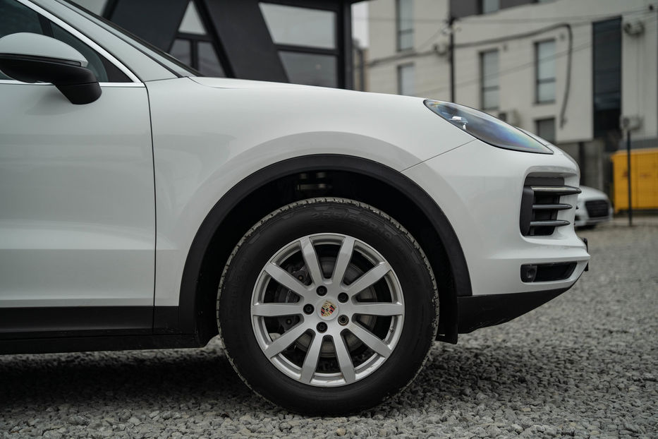 Продам Porsche Cayenne 2019 года в Черновцах