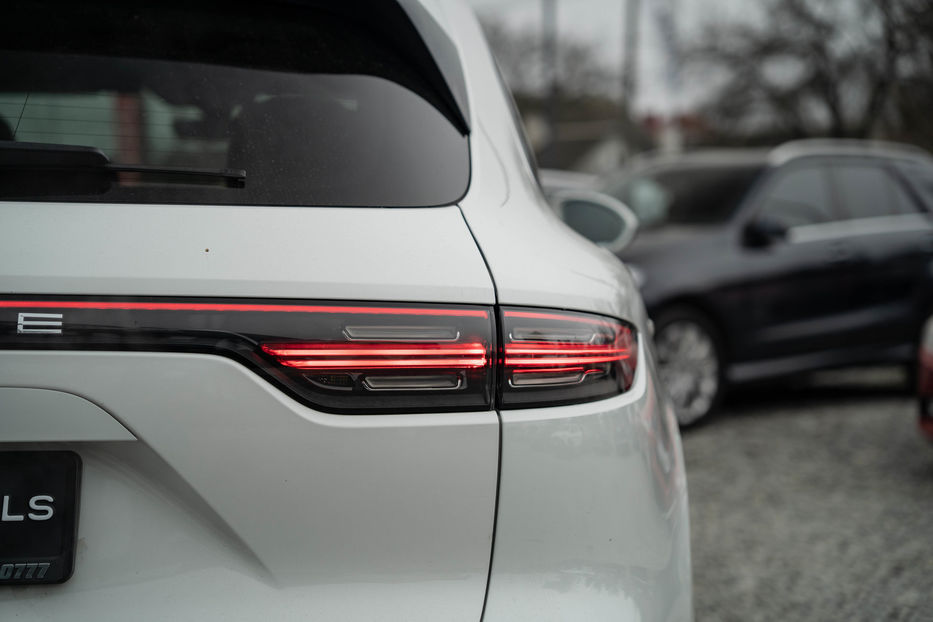 Продам Porsche Cayenne 2019 года в Черновцах