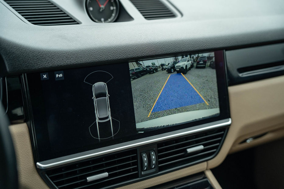 Продам Porsche Cayenne 2019 года в Черновцах