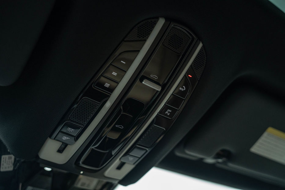 Продам Porsche Cayenne 2019 года в Черновцах