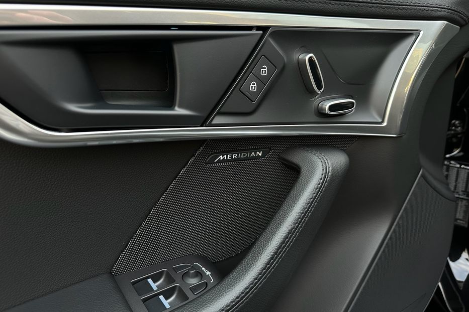 Продам Jaguar F-Type 2023 года в Киеве
