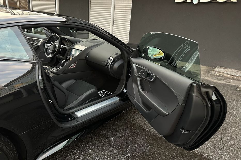 Продам Jaguar F-Type 2023 года в Киеве