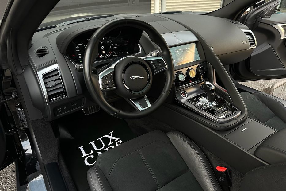 Продам Jaguar F-Type 2023 года в Киеве