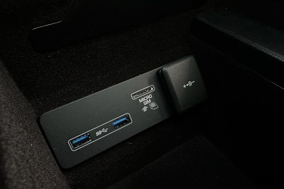 Продам Jaguar F-Type 2023 года в Киеве