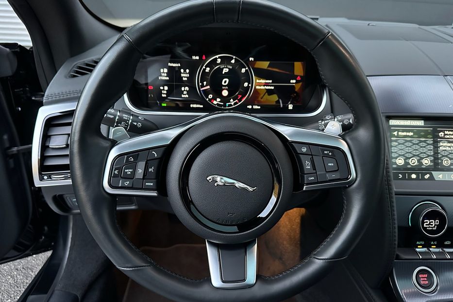 Продам Jaguar F-Type 2023 года в Киеве