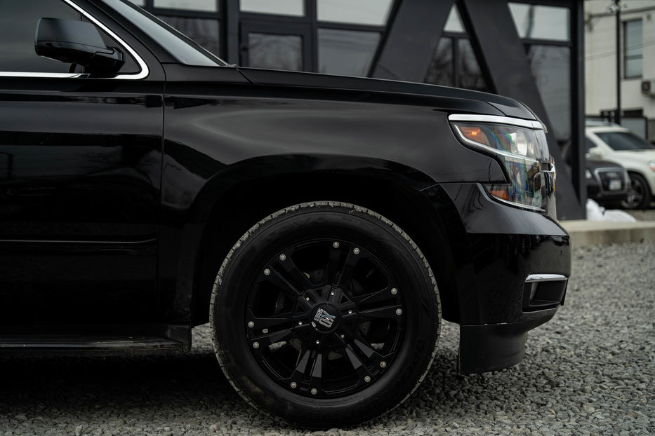 Продам Chevrolet Tahoe 2016 года в Черновцах