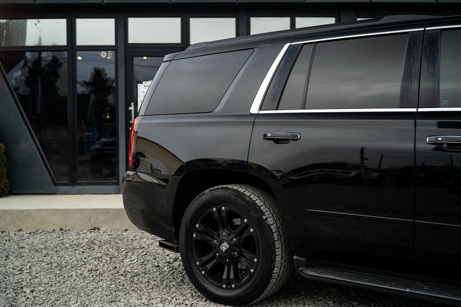 Продам Chevrolet Tahoe 2016 года в Черновцах