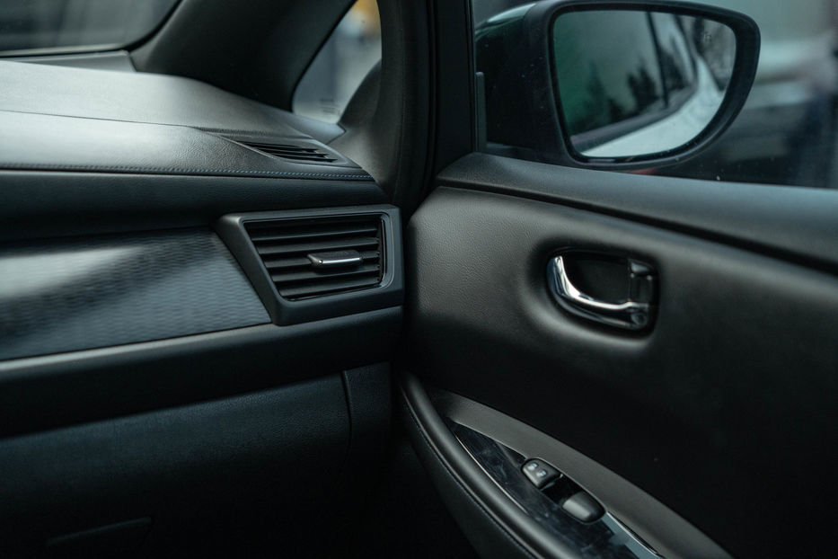 Продам Nissan Leaf 2018 года в Черновцах