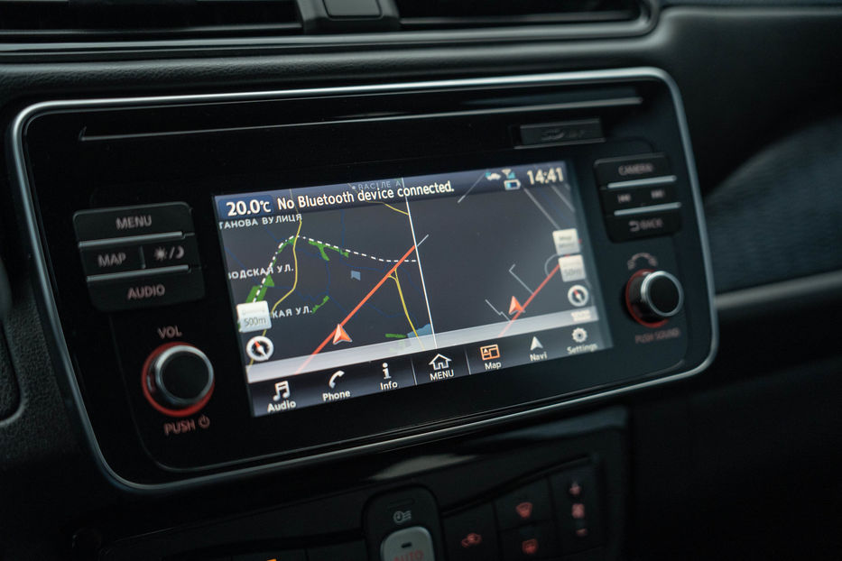 Продам Nissan Leaf 2018 года в Черновцах