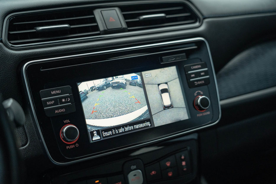 Продам Nissan Leaf 2018 года в Черновцах