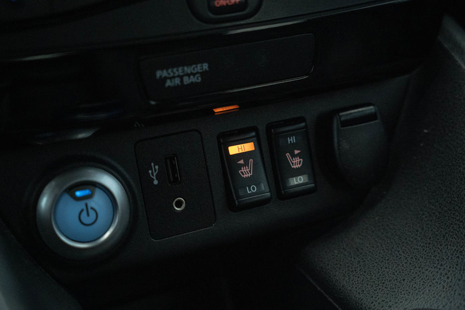 Продам Nissan Leaf 2018 года в Черновцах