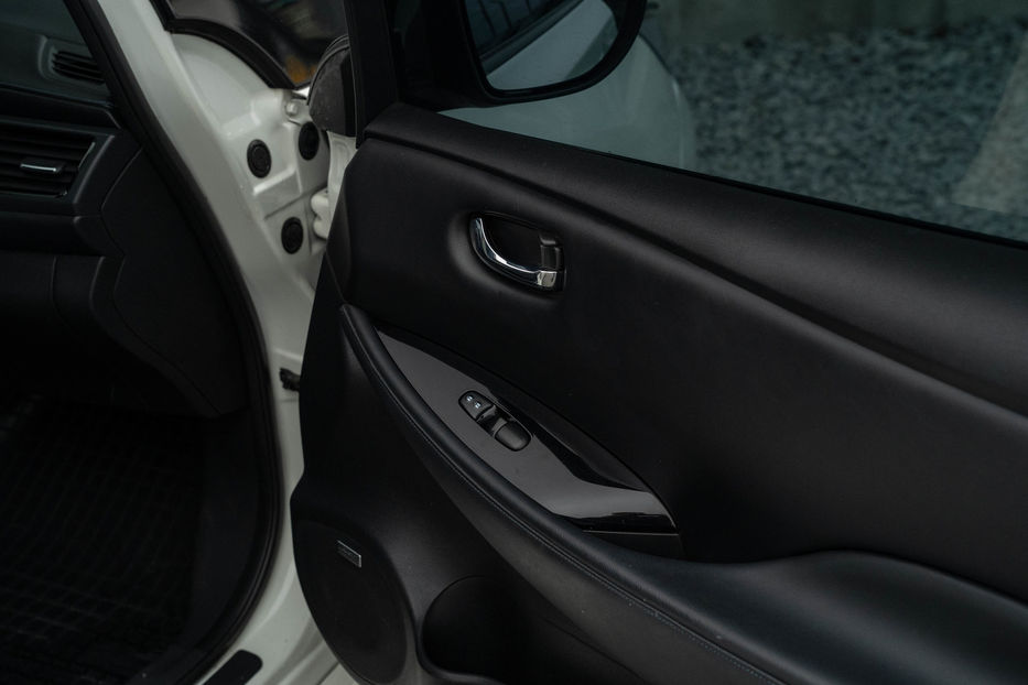 Продам Nissan Leaf 2018 года в Черновцах