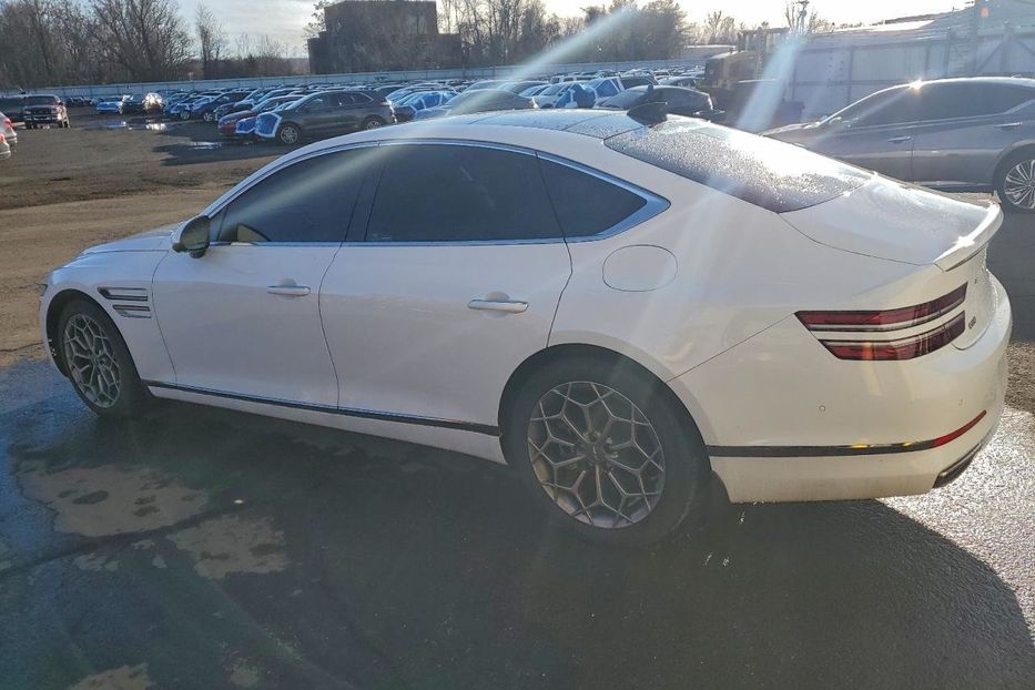 Продам Hyundai R Genesis G80 2022 года в Черновцах