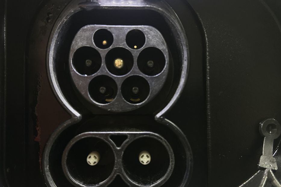 Продам Kia Niro 64кВт.Підігрів керма/сидінь 2022 года в Львове