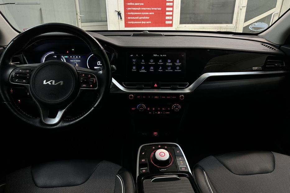 Продам Kia Niro 64кВт.Підігрів керма/сидінь 2022 года в Львове
