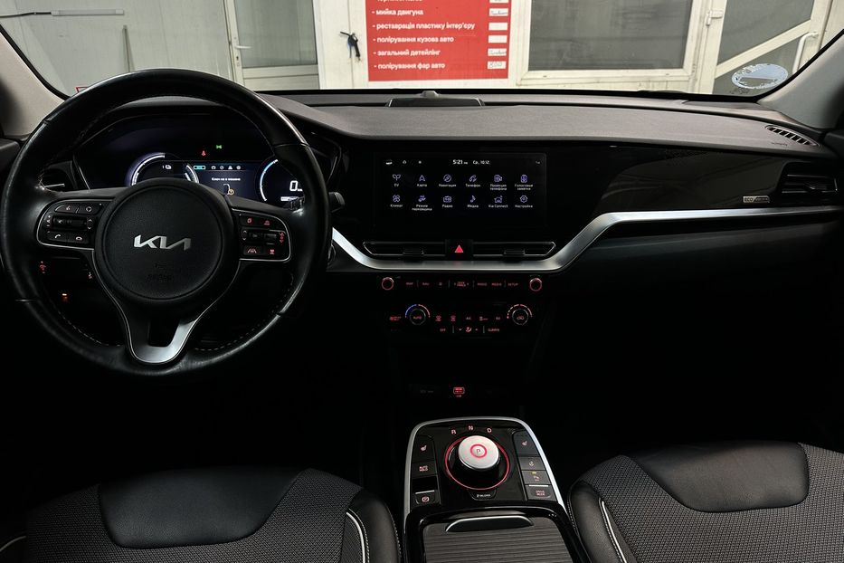 Продам Kia Niro 64кВт.Підігрів керма/сидінь 2022 года в Львове