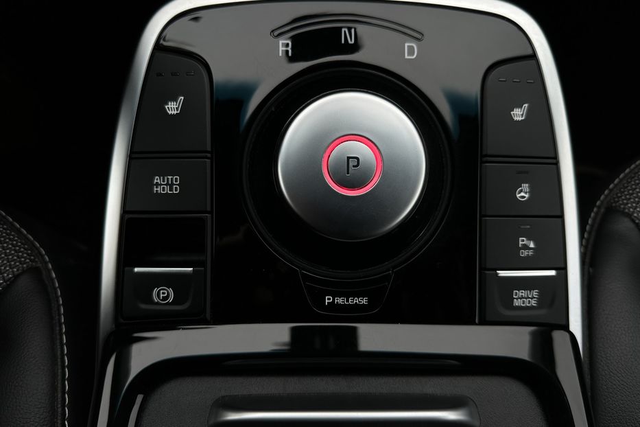 Продам Kia Niro 64кВт.Підігрів керма/сидінь 2022 года в Львове