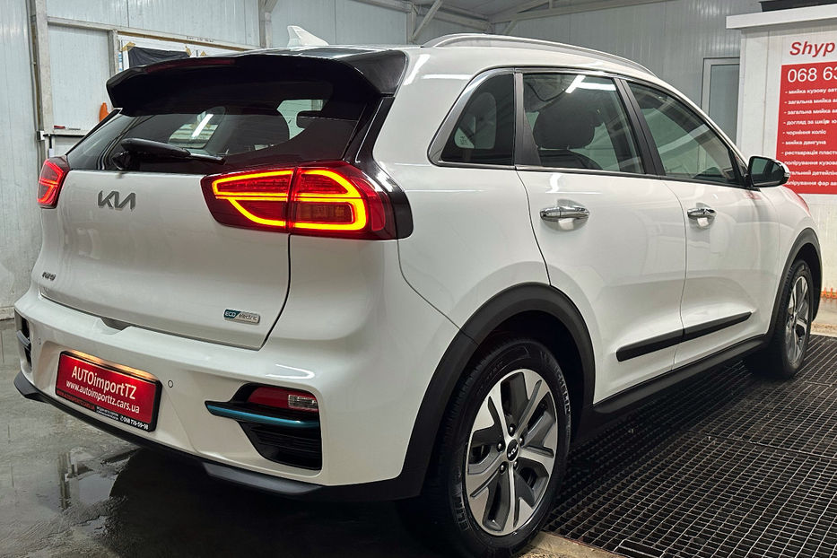 Продам Kia Niro 64кВт.Підігрів керма/сидінь 2022 года в Львове