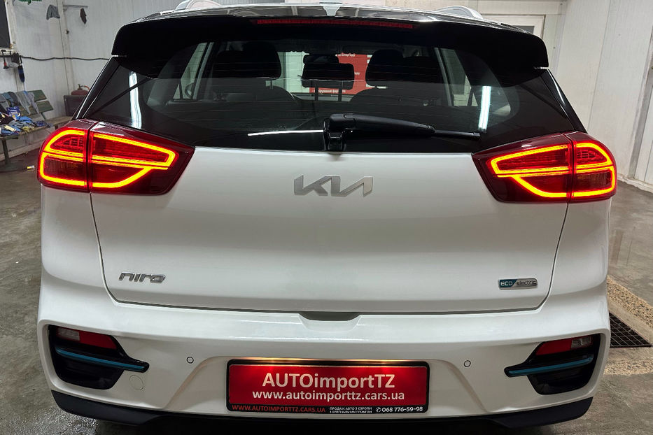 Продам Kia Niro 64кВт.Підігрів керма/сидінь 2022 года в Львове