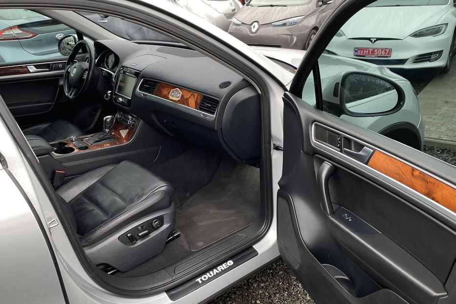 Продам Volkswagen Touareg 2010 года в Луцке