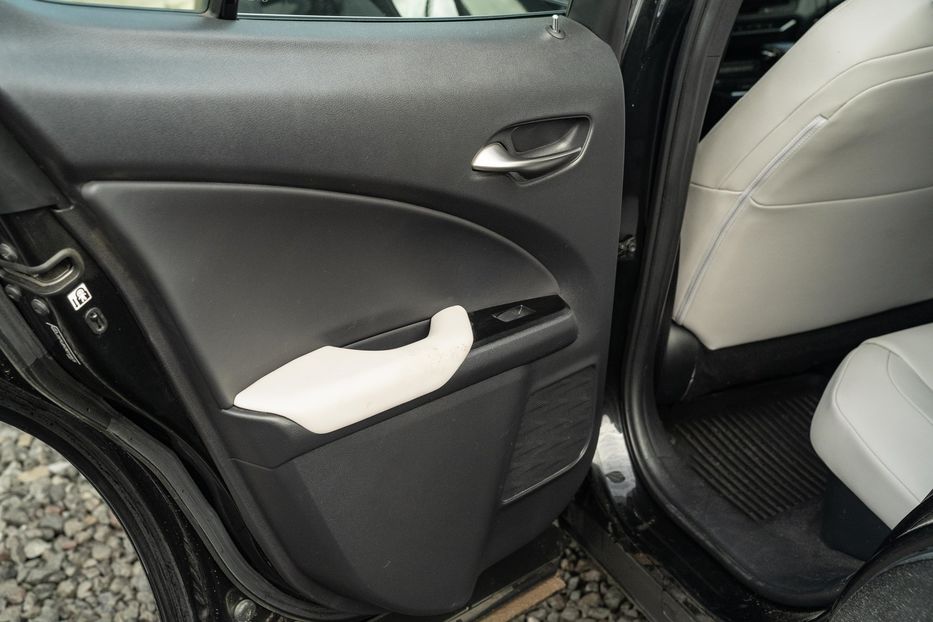 Продам Lexus CT UX 250h 2021 года в Черновцах