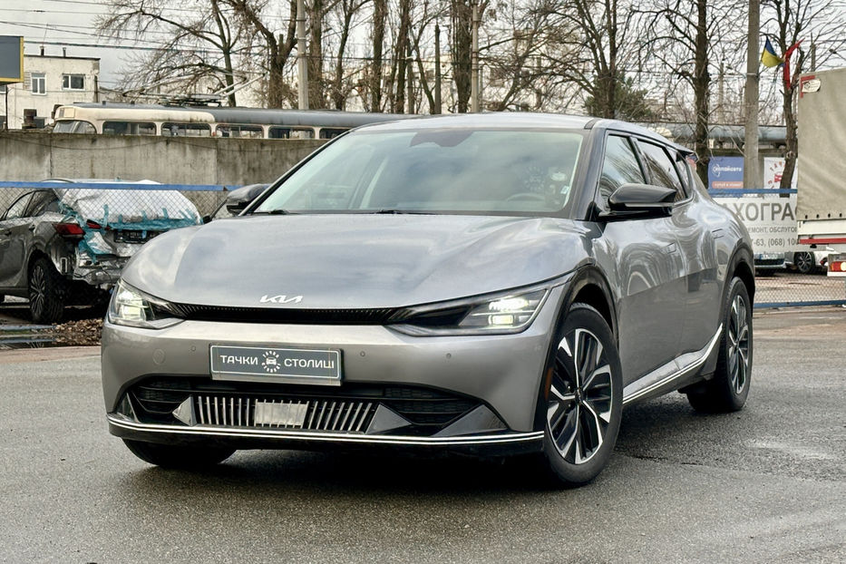 Продам Kia EV6 77.4 kWh (229 к.с.) 2023 года в Киеве