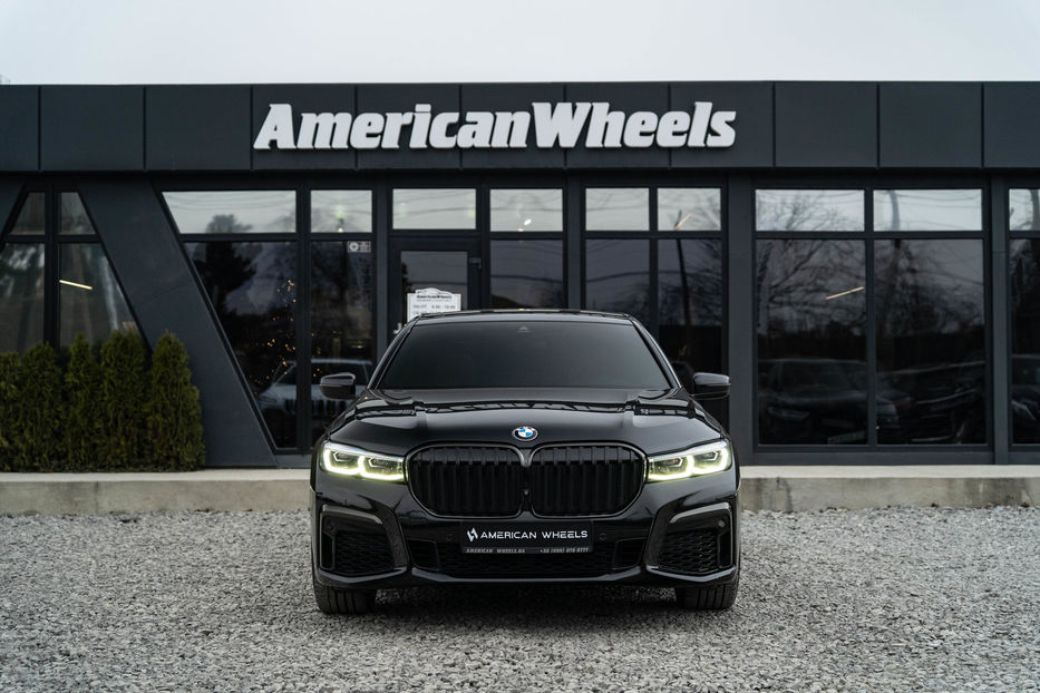 Продам BMW 740 I 2020 года в Черновцах