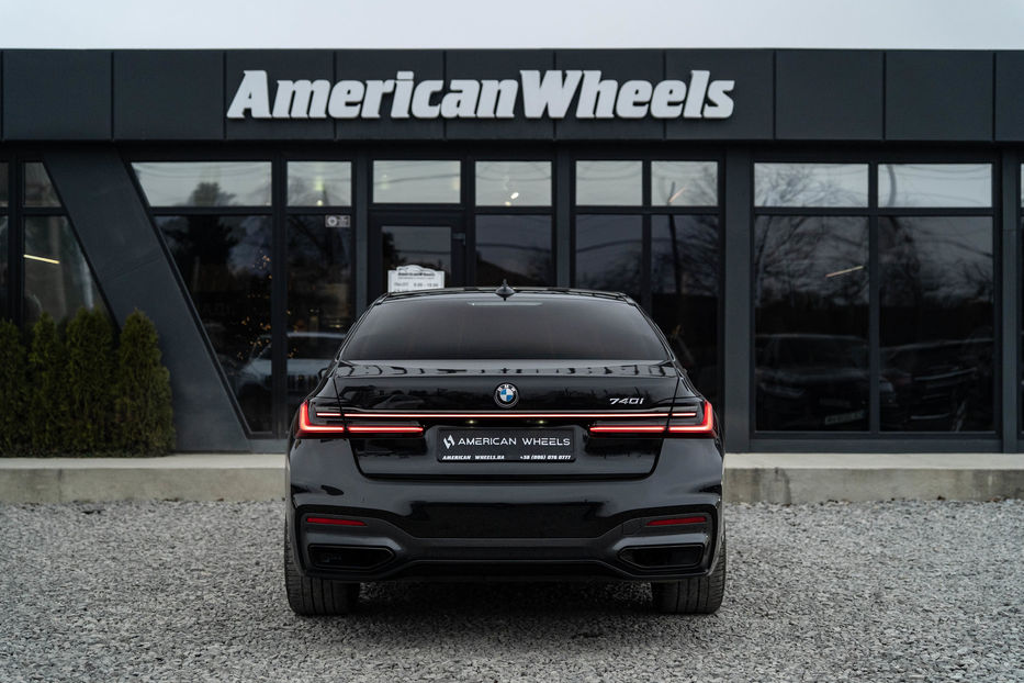Продам BMW 740 I 2020 года в Черновцах