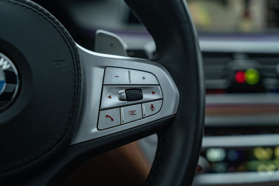 Продам BMW 740 I 2020 года в Черновцах