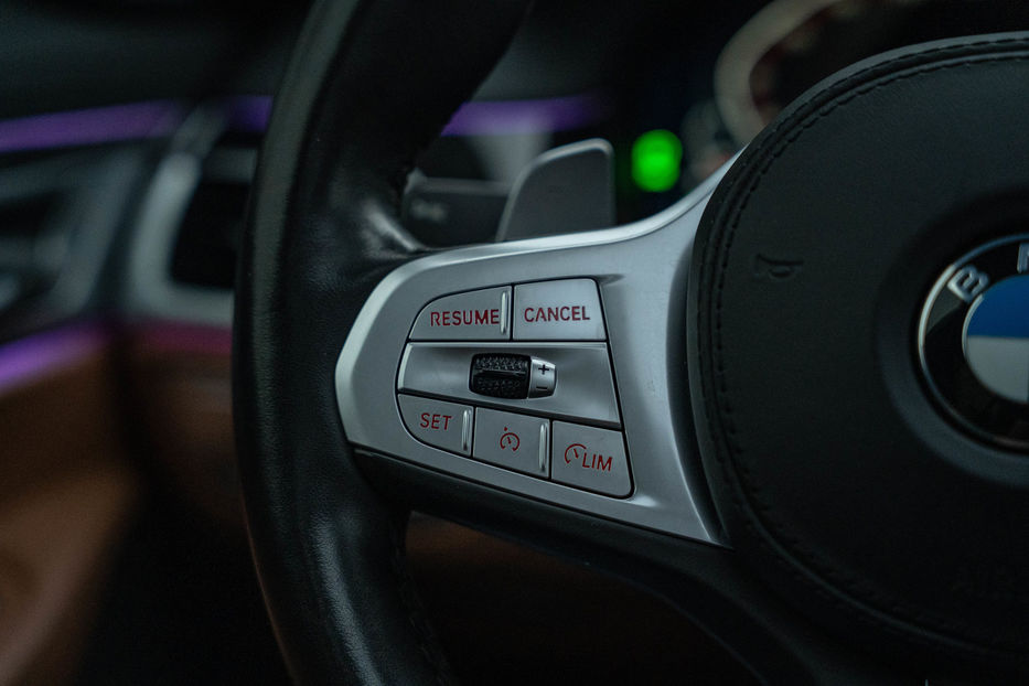 Продам BMW 740 I 2020 года в Черновцах