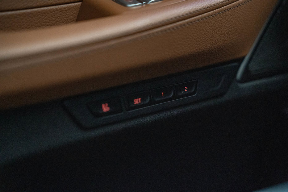 Продам BMW 740 I 2020 года в Черновцах