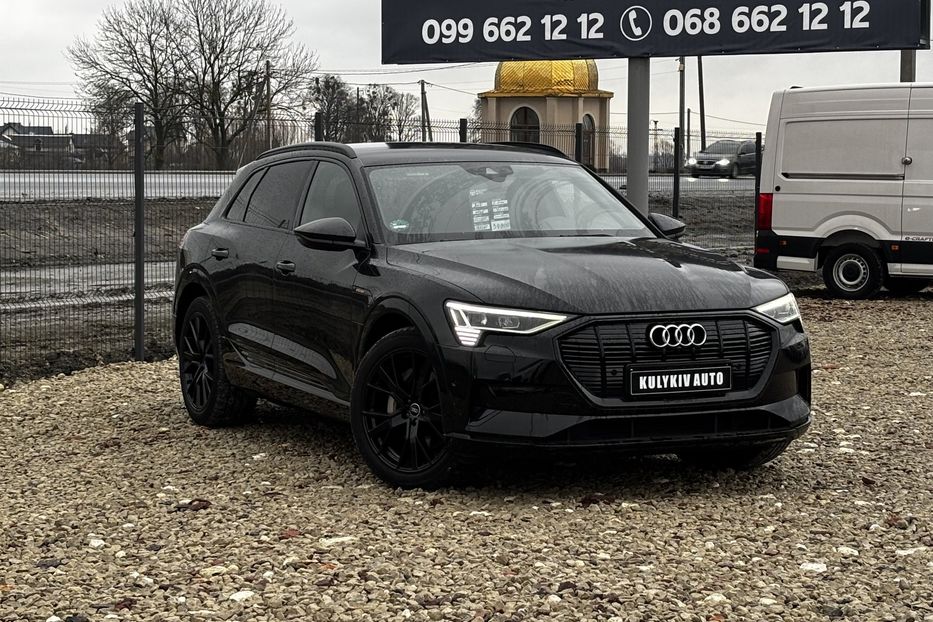 Продам Audi E-Tron 95 kWt  2021 года в Львове