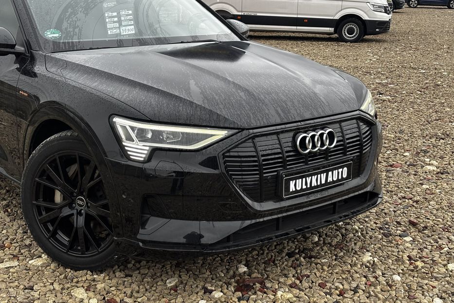 Продам Audi E-Tron 95 kWt  2021 года в Львове
