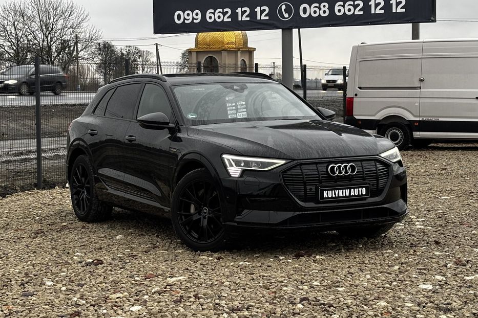 Продам Audi E-Tron 95 kWt  2021 года в Львове