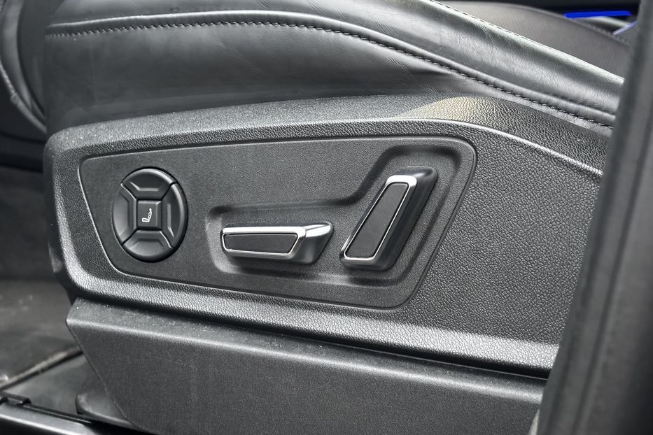 Продам Audi E-Tron 95 kWt  2021 года в Львове