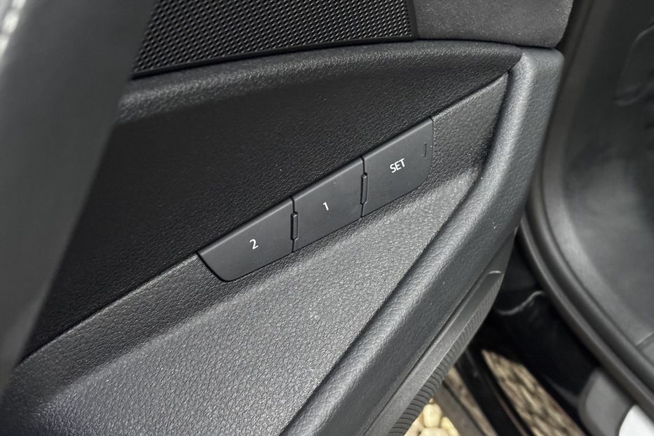 Продам Audi E-Tron 95 kWt  2021 года в Львове