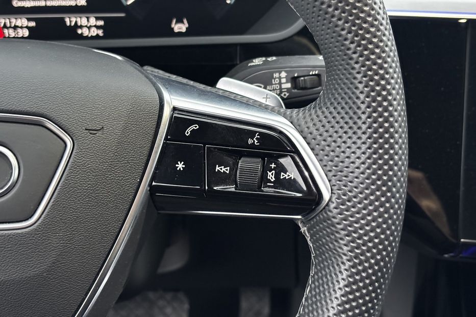 Продам Audi E-Tron 95 kWt  2021 года в Львове