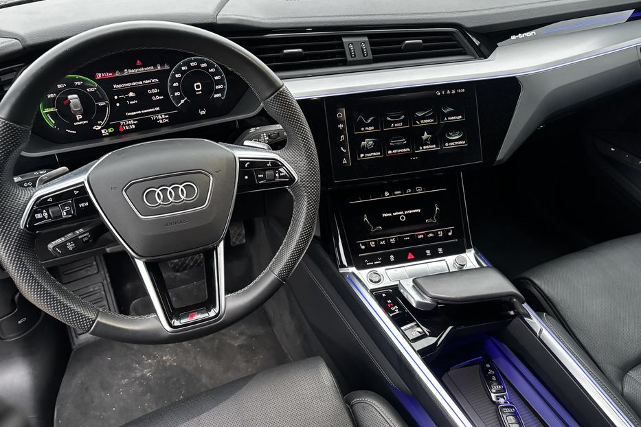 Продам Audi E-Tron 95 kWt  2021 года в Львове