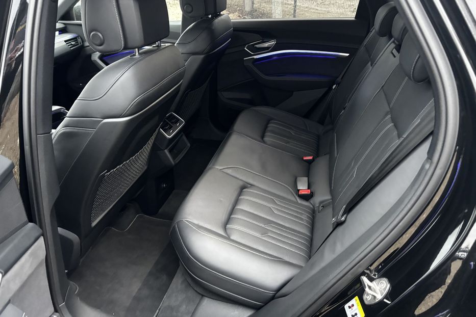 Продам Audi E-Tron 95 kWt  2021 года в Львове